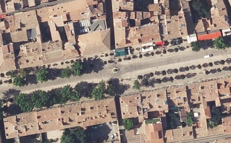 Vue aérienne du Rond-point anonyme n°5079061
