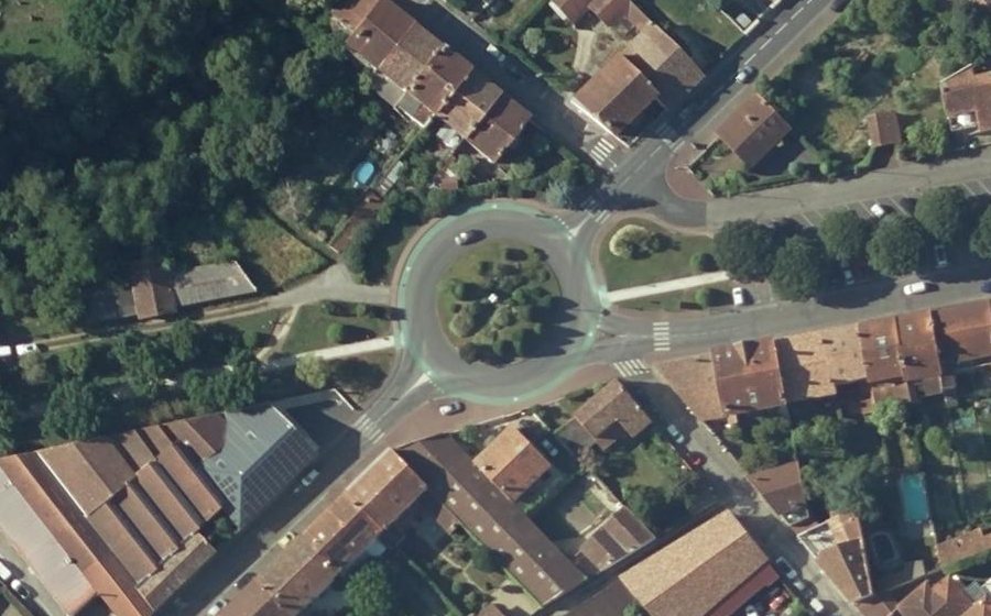 Vue aérienne du Rond-point anonyme n°50806973