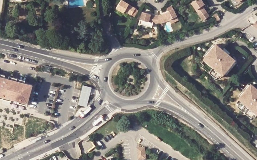 Vue aérienne du Rond-Point Lieutenant-Colonel Louis Monguilan