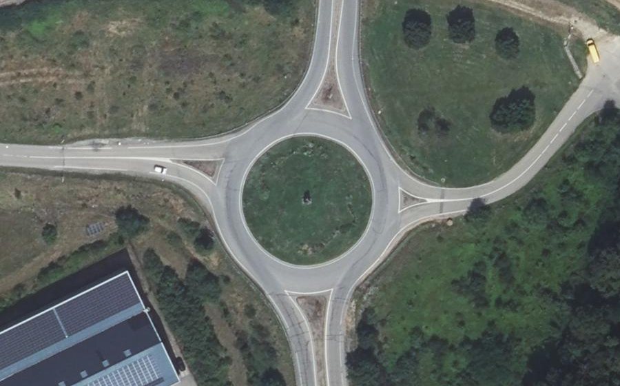 Vue aérienne du Rond-point anonyme n°5087495