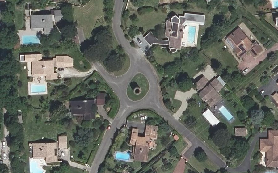 Vue aérienne du Rond-point anonyme n°50903285