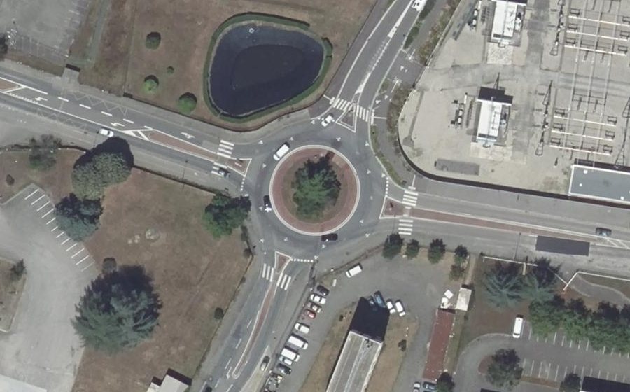 Vue aérienne du Rond-point anonyme n°5094463