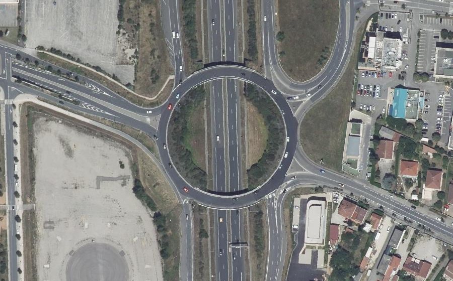 Vue aérienne du Rond-point anonyme n°5094492
