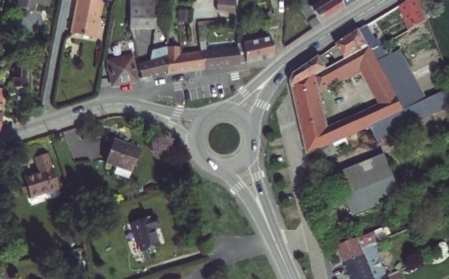 Vue aérienne du Rond-point anonyme n°51007181