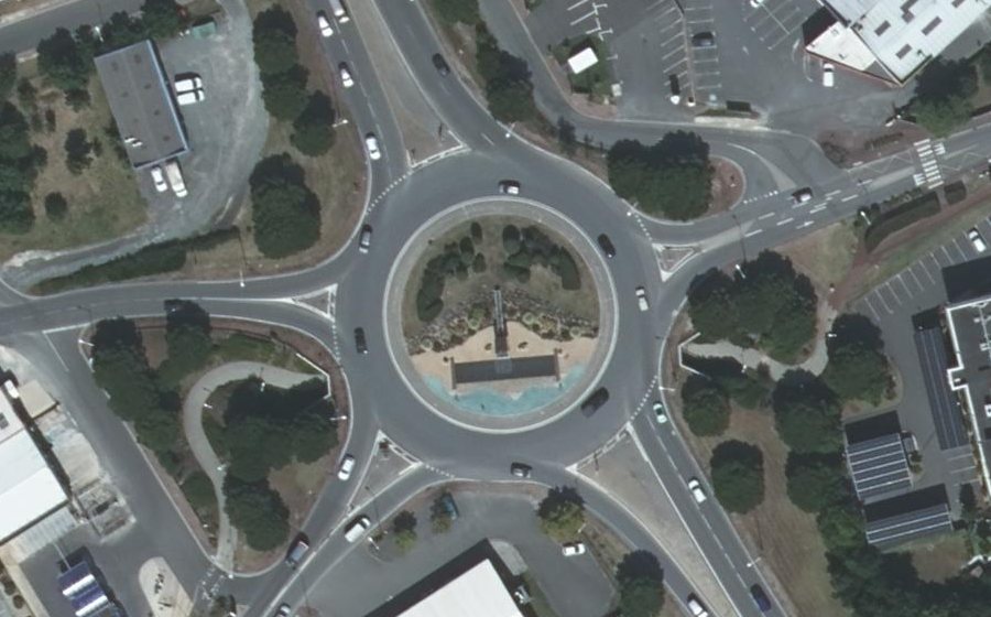 Vue aérienne du Rond-Point de la Roche