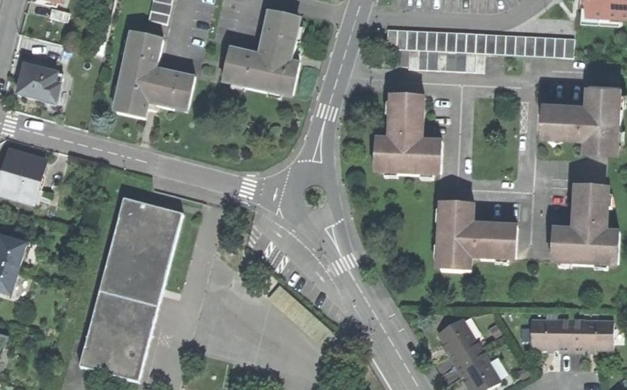 Vue aérienne du Rond-point anonyme n°510714959