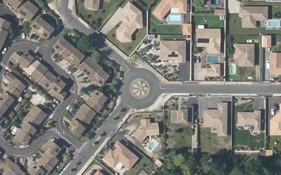 Vue aérienne du Rond-point anonyme n°510716786