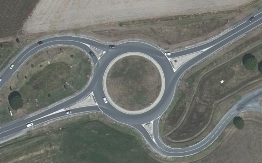 Vue aérienne du Rond-point anonyme n°510722569