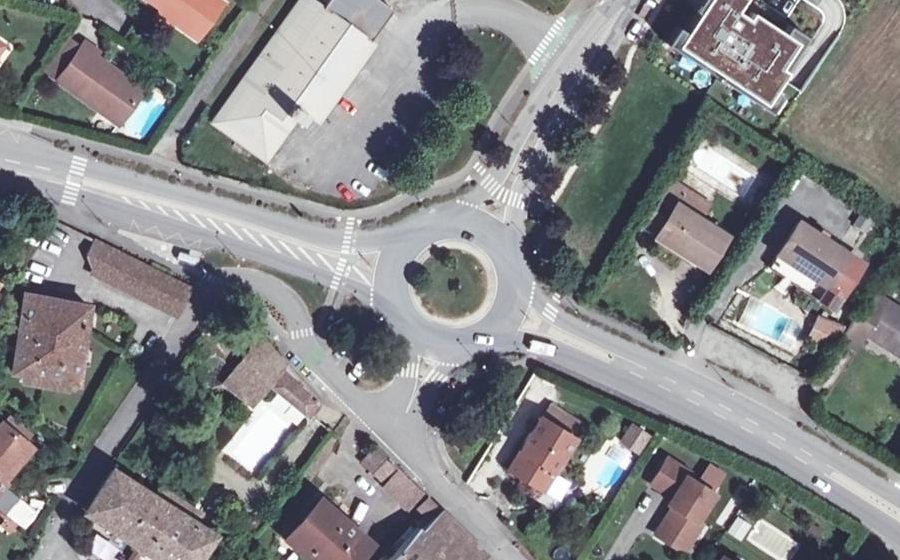 Vue aérienne du Rond-point anonyme n°5115772