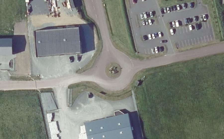 Vue aérienne du Rond-point anonyme n°512107023