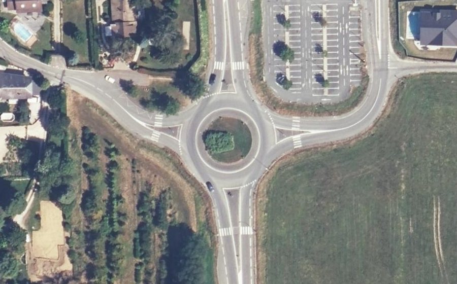 Vue aérienne du Rond-point anonyme n°5134251