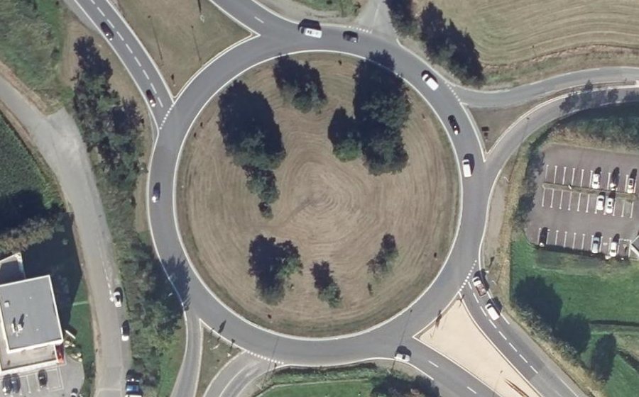 Vue aérienne du Rond-Point de Poul ar Feunteun