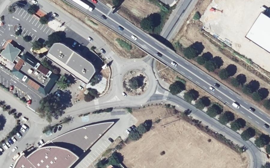 Vue aérienne du Rond-point anonyme n°5172664