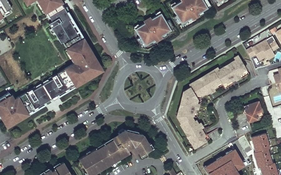 Vue aérienne du Rond-point anonyme n°5183137