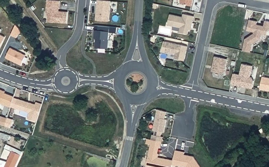 Vue aérienne du Rond-Point de la Croix