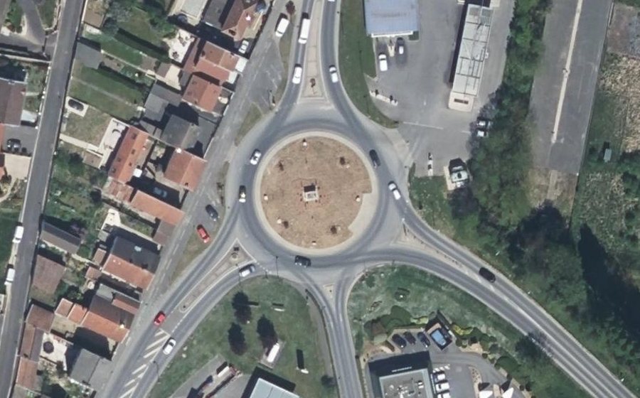 Vue aérienne du Rond-point anonyme n°5196317