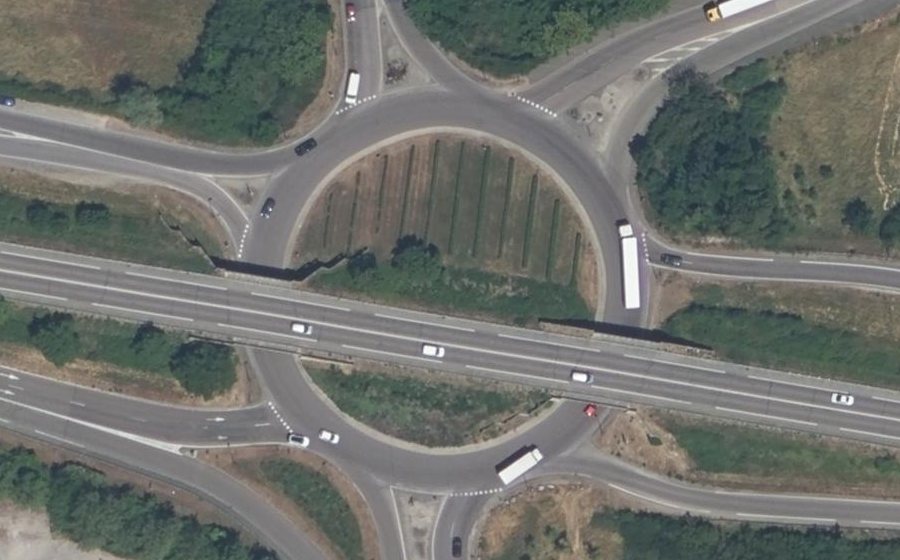 Vue aérienne du Rond-point anonyme n°5197017