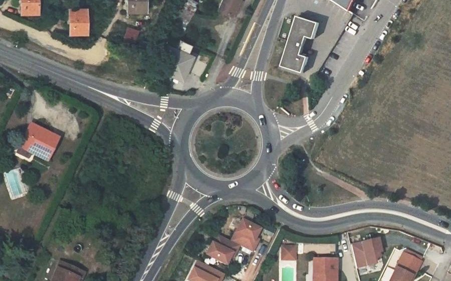 Vue aérienne du Rond-point anonyme n°5213512