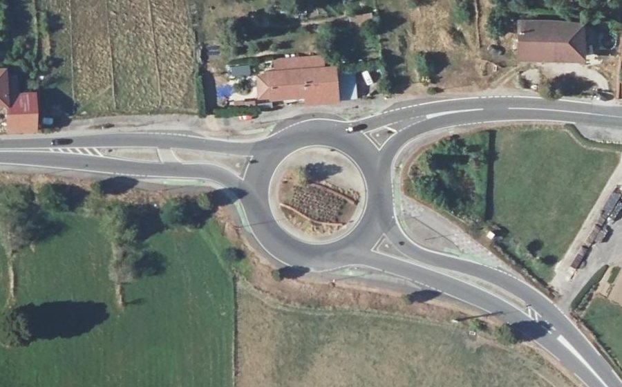 Vue aérienne du Rond-point anonyme n°5218898