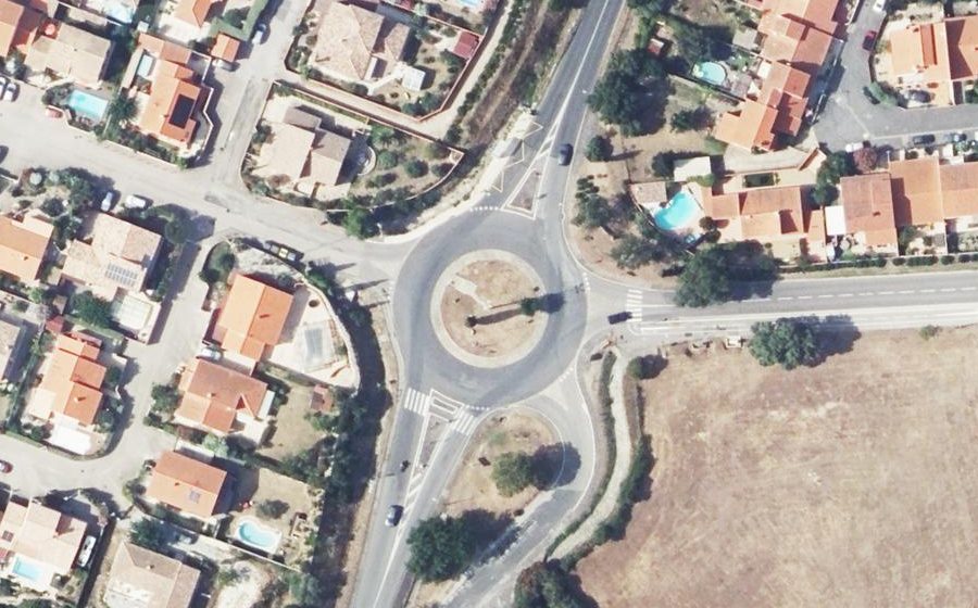 Vue aérienne du Rond-point anonyme n°5239400
