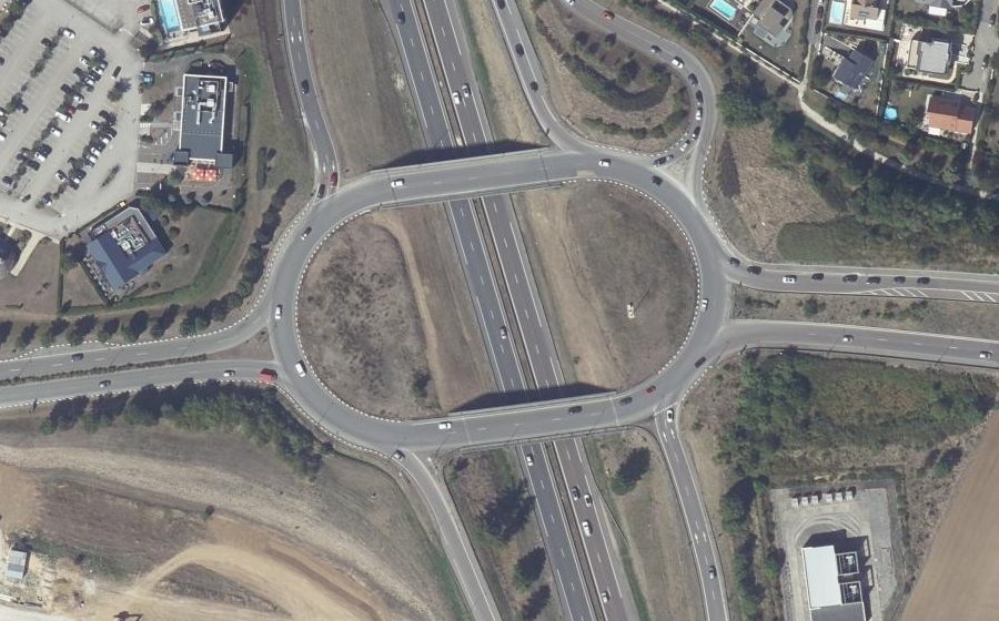 Vue aérienne du Rond-Point de la Porte des Longènes