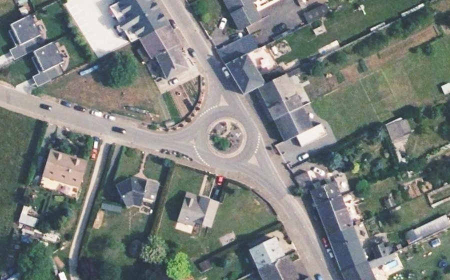 Vue aérienne du Rond-point anonyme n°531515101