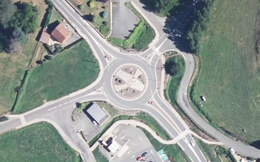 Vue aérienne du Giratoire de Flagnac