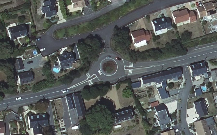 Vue aérienne du Rond-point anonyme n°5366845