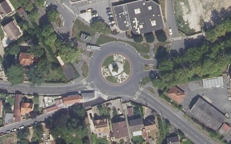 Vue aérienne du Rond-Point de la Petite Auberge