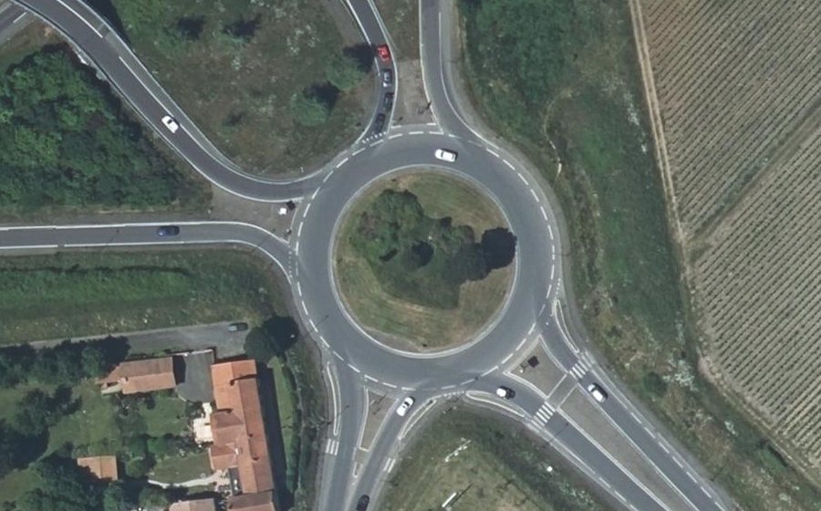 Vue aérienne du Rond-point anonyme n°5416869