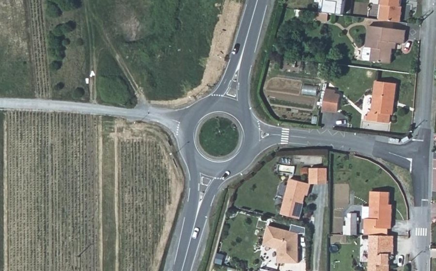 Vue aérienne du Rond-point anonyme n°5416889