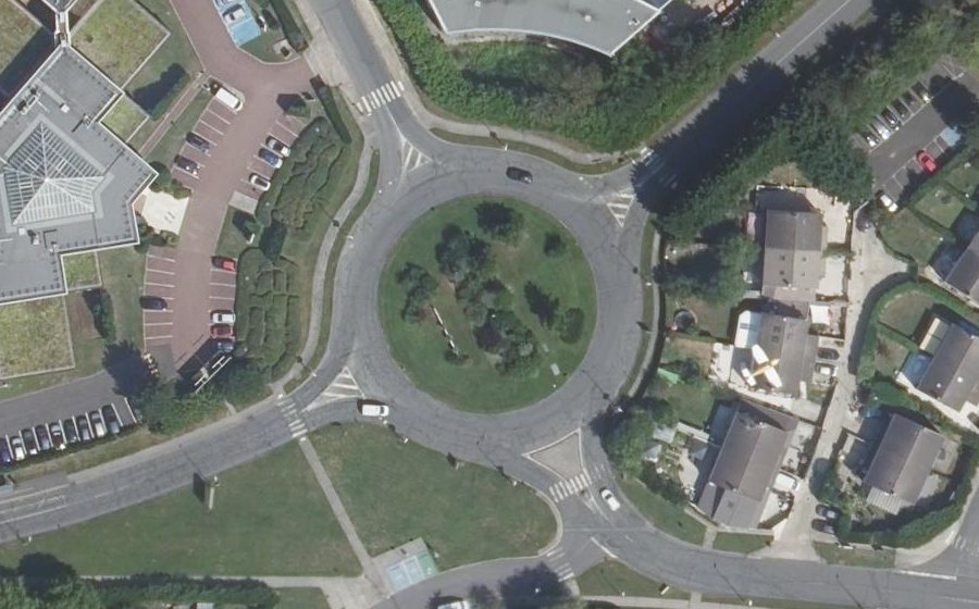 Vue aérienne du Rond-Point des Deux Lacs
