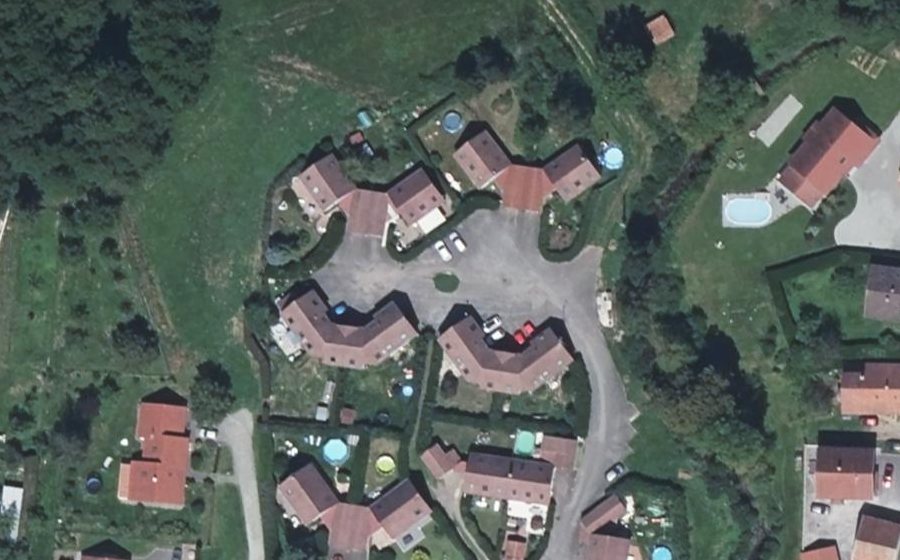 Vue aérienne du Rond-point anonyme n°543400395