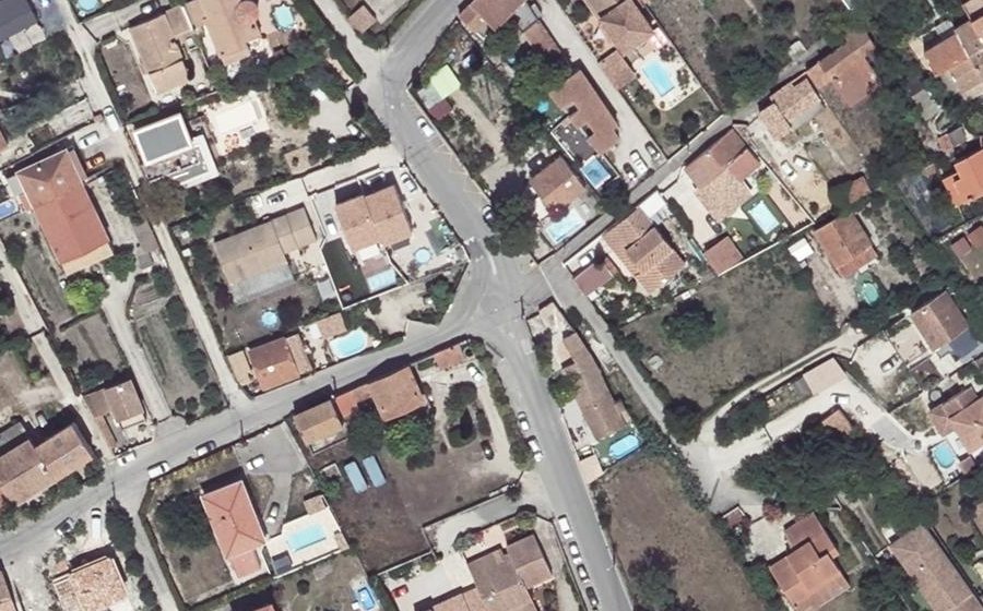 Vue aérienne du Rond-point anonyme n°545265706