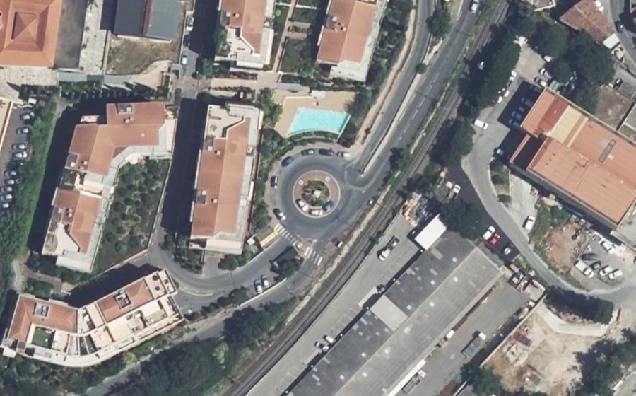 Vue aérienne du Rond-point anonyme n°54667531