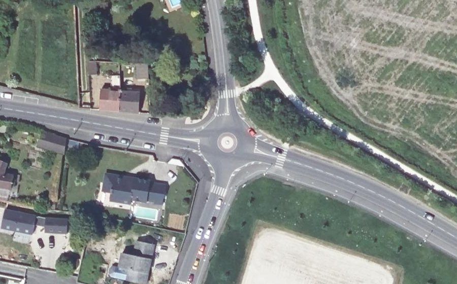 Vue aérienne du Rond-point anonyme n°550087935