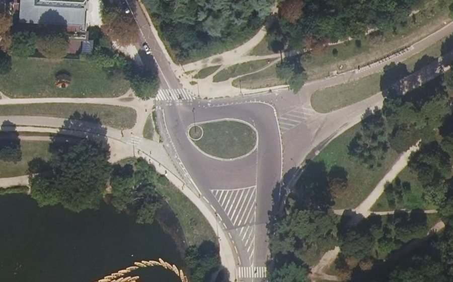 Vue aérienne du Carrefour du Bout des Lacs