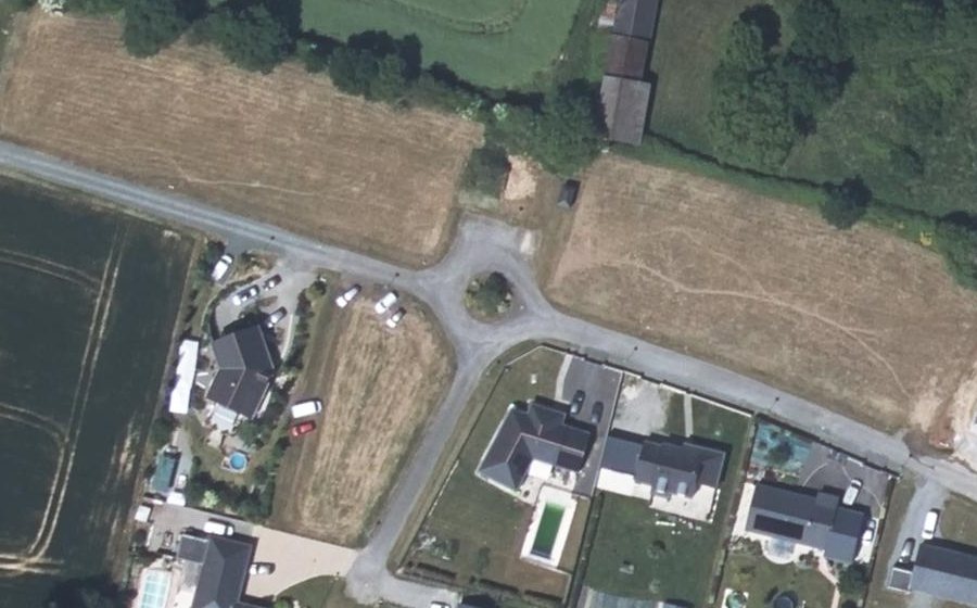 Vue aérienne du Rond-point anonyme n°550917846