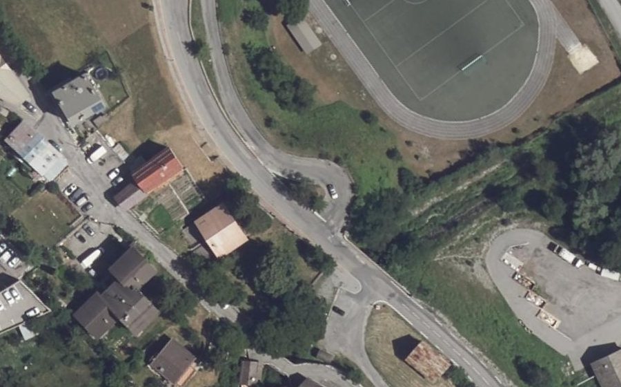 Vue aérienne du Rond-point anonyme n°551466895