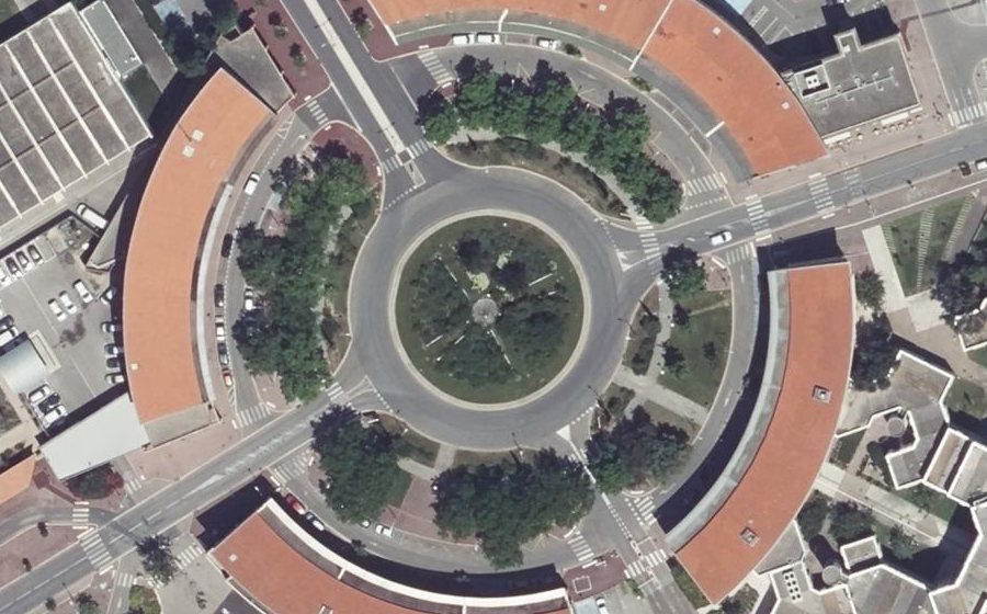 Vue aérienne du Rond-Point de l'Hôtel de Ville
