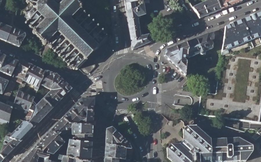 Vue aérienne du Place Saint-Similien