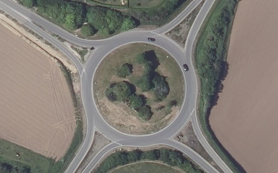 Vue aérienne du Rond-point anonyme n°5577197