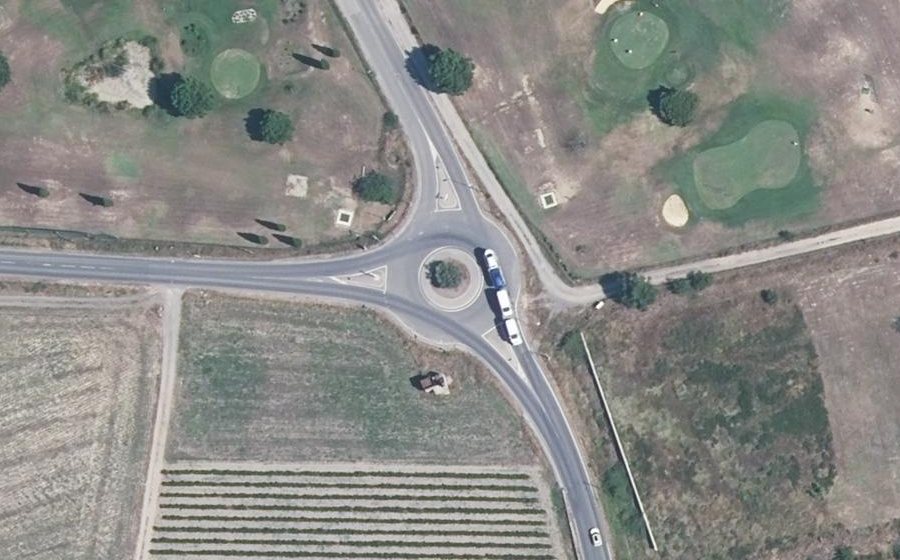 Vue aérienne du Rond-point anonyme n°570546846