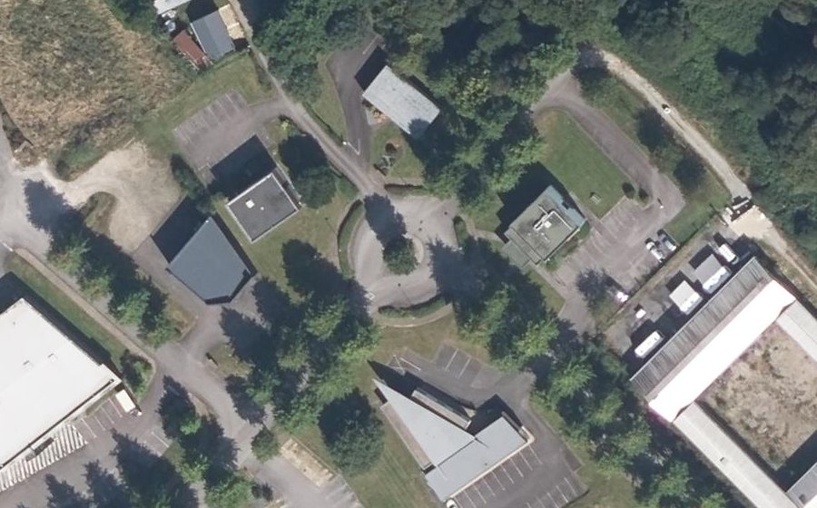 Vue aérienne du Rond-point anonyme n°57402074