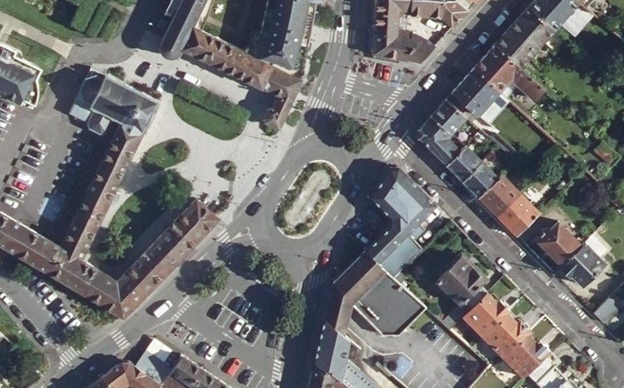 Vue aérienne du Place de l'Ancien Hôpital