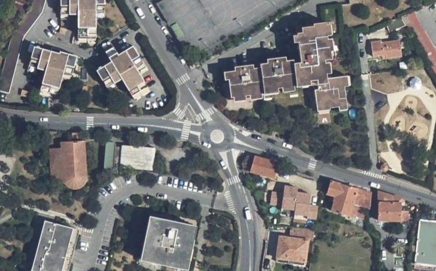 Vue aérienne du Rond-point anonyme n°5784472