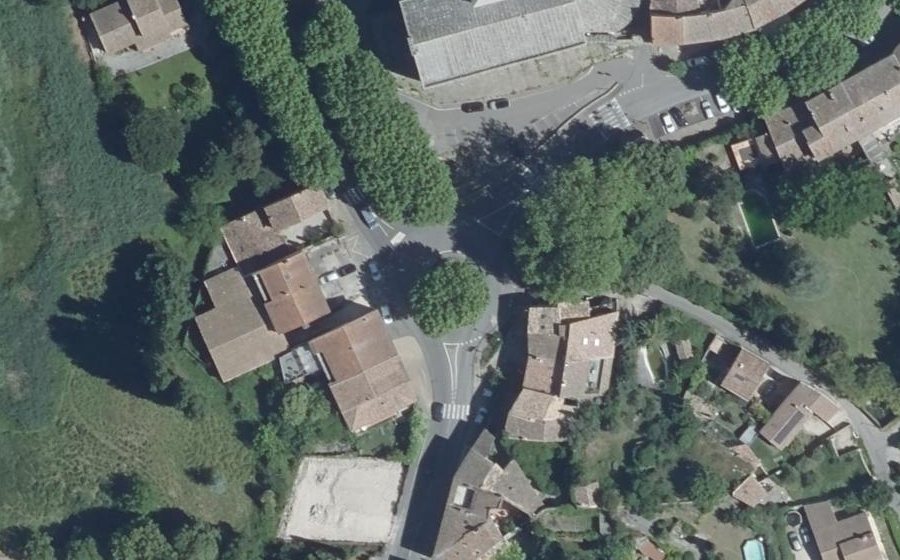 Vue aérienne du Place de l'Église