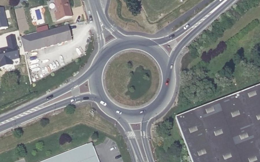 Vue aérienne du Rond-point anonyme n°5885087