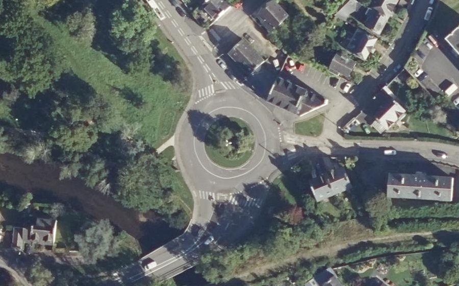 Vue aérienne du Rond-Point du Manoir des Salles