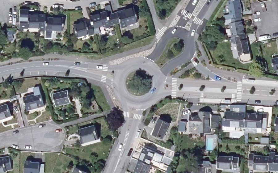 Vue aérienne du Rond-Point de la Fontaine Saint-Pierre
